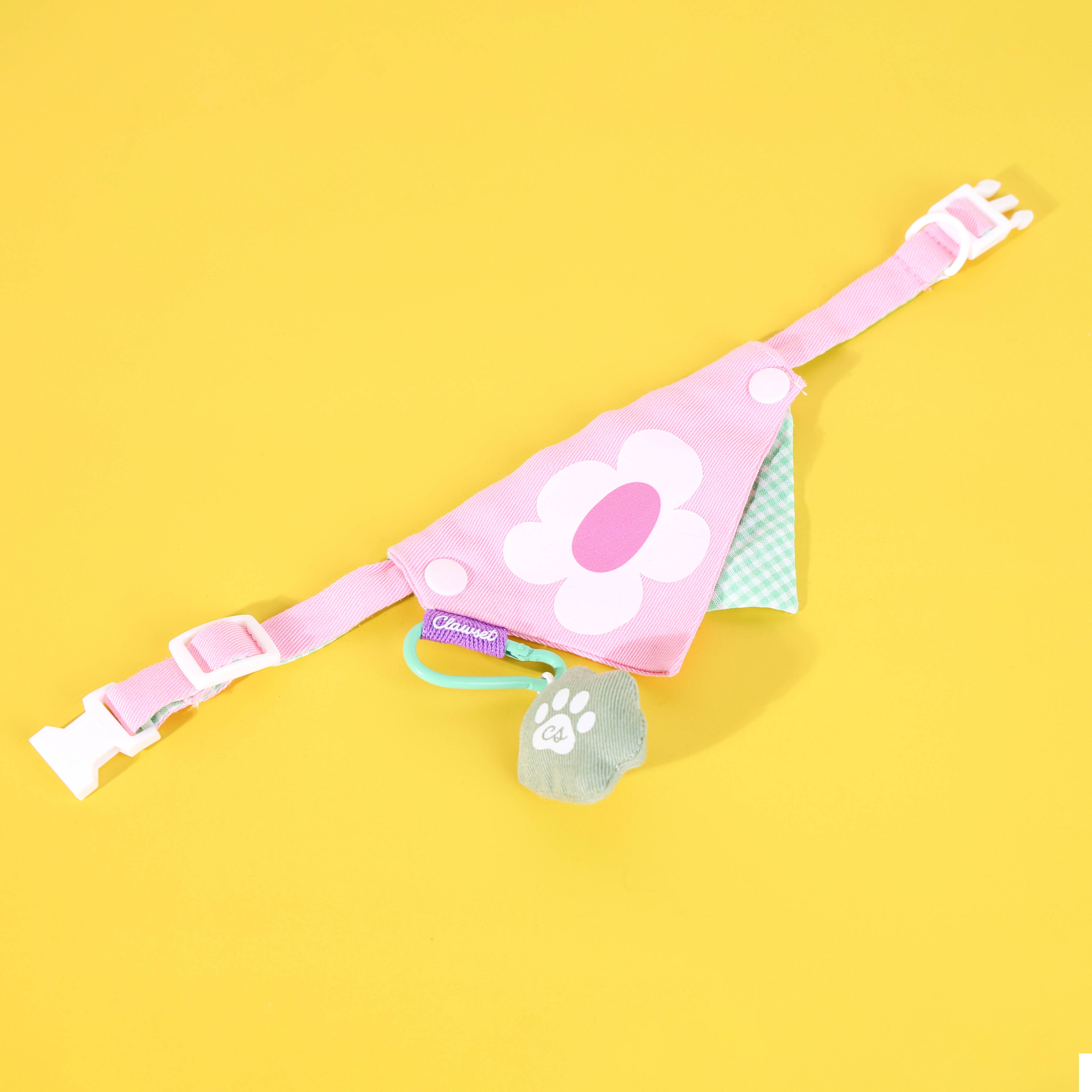 CLAWSET Studio® Picnic Bloom | Bandana Collar - Pink Daisy
